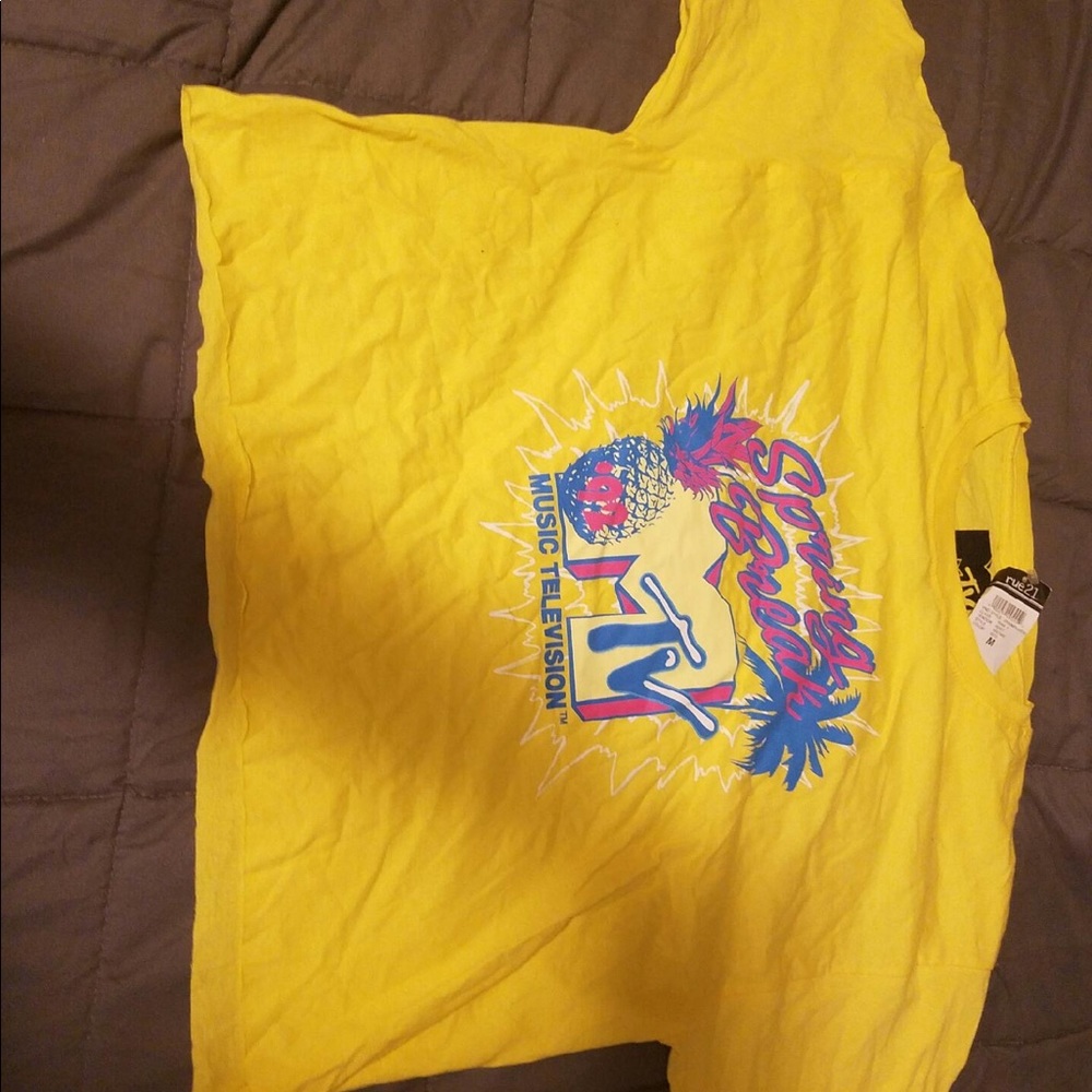 Yellow mtv shirt